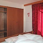 Steinwender By Interhome Daire *